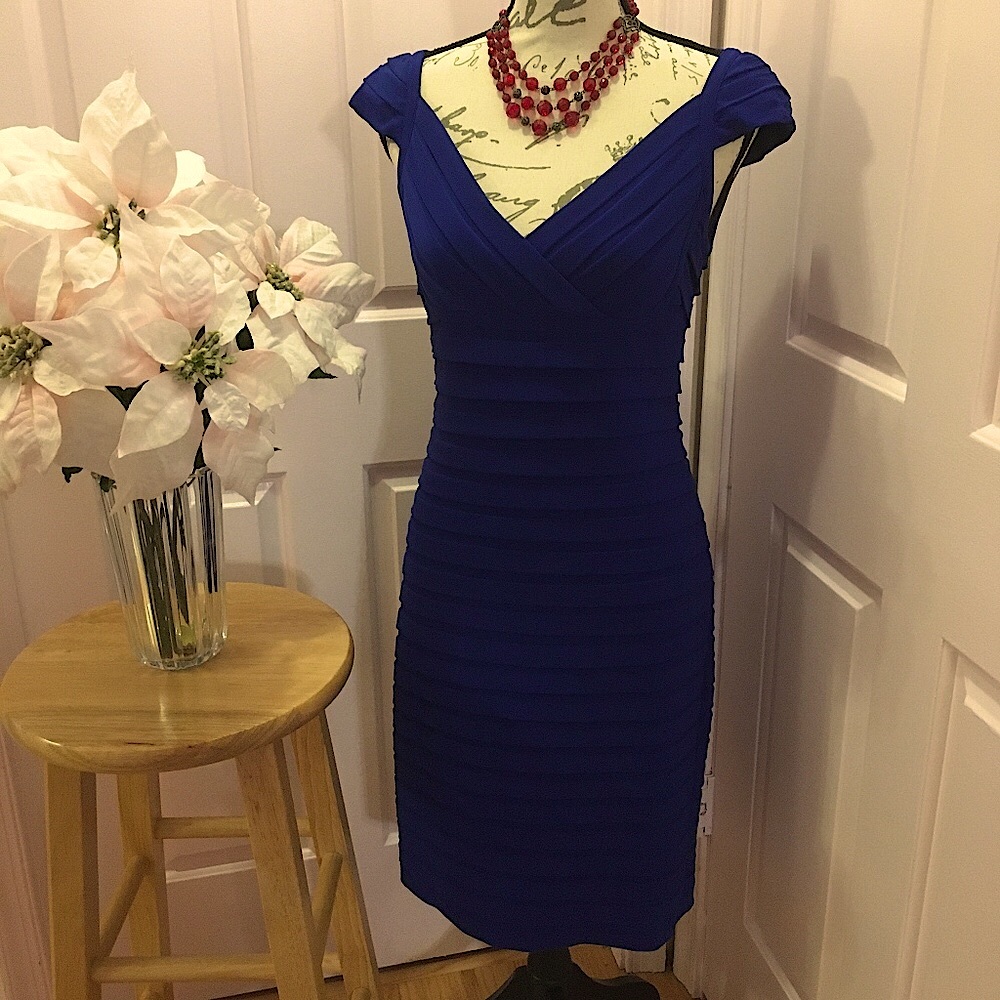 New PRICE DROP! CACHE’ Dress EUC!